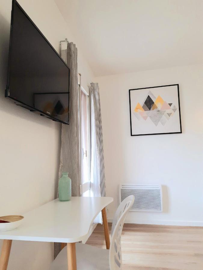 Appartamento Studio hyper centre avec balcon Châteauroux Esterno foto